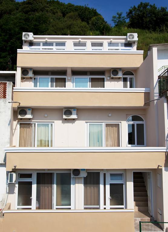 Sand And Sea Apartments Ulcinj Zewnętrze zdjęcie